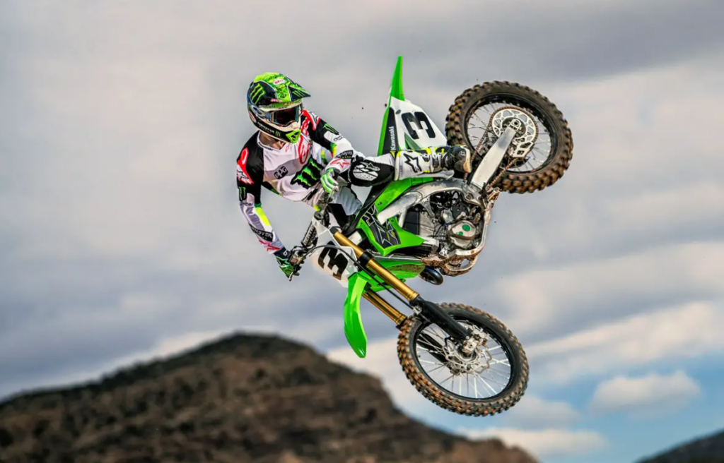 Кроссовер kawasaki