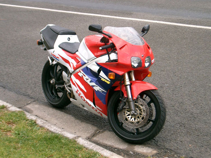 Honda RVF400 каталог Honda RVF400 каталог