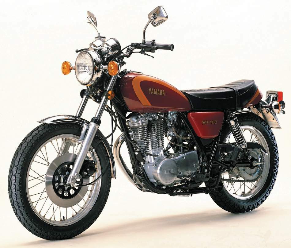 Ретро мотоцикл Yamaha SR400 Ретро мотоцикл Yamaha SR400